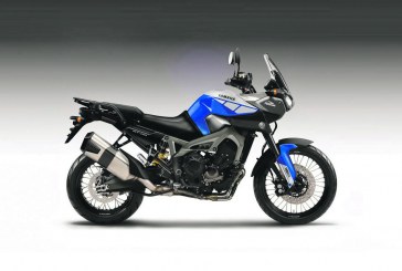 MT-09 chama Z800 para briga