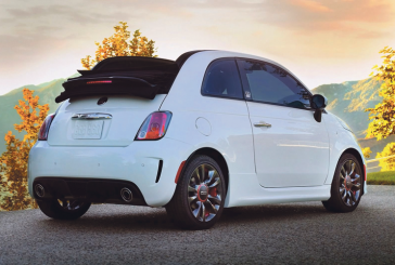Fiat 500 Cabrio ganha versão com motor 1.4