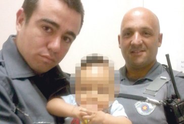 Bebê é encontrado  dentro de lixeira