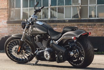 Harley Breakout  mira jovens