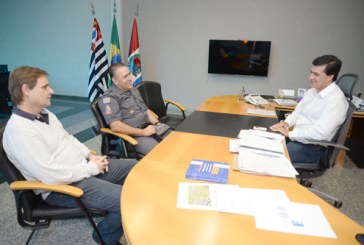 Subcomandante da PM visita Reinaldo Nogueira
