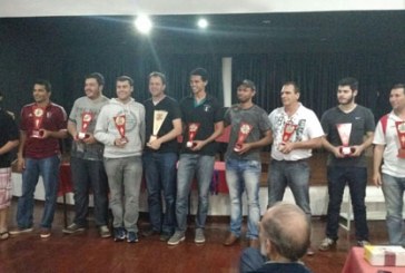 Equipe de Xadrez da cidade sobe ao pódio