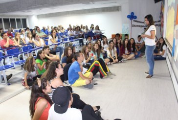 Colégio Objetivo promove Sarau Cultural