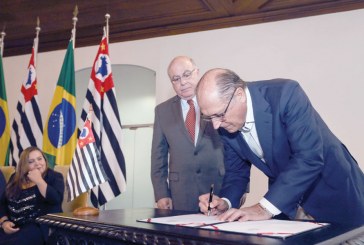 Alckmin libera R$ 33  milhões em convênios