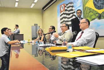 Vereadores aprovam  oito projetos de Lei