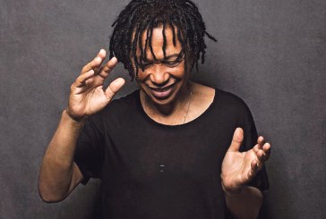 Djavan faz show em setembro