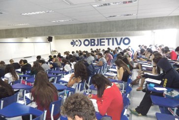 Curso semiextensivo é opção de preparo