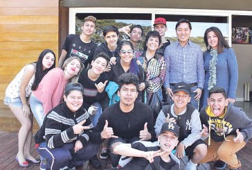 Jovens youtubers se reúnem em evento