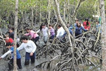 Objetivo promove viagem pedagógica