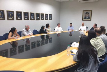 Prefeitos em exercício e  eleito iniciam transição