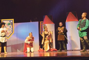 Cia Anankê apresenta  ‘O Rei Arthur (zinho)’