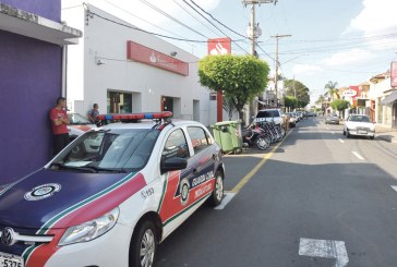 Quadrilha rouba  agência bancária