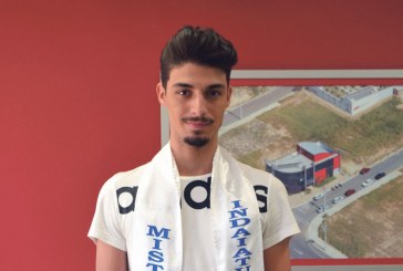 Matheus Dias representa  município em concurso