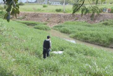 Corpo de  garoto é encontrado em córrego