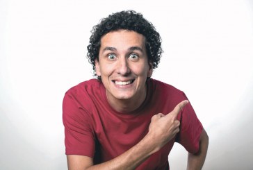 Humor invade a  Sala Palma de Ouro