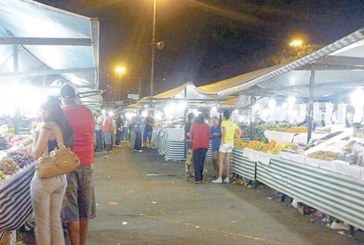 Hoje tem início a segunda Feira Noturna