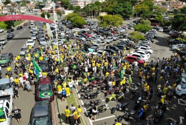 Manifestações a favor do presidenciável Jair Bolsonaro aconteceram em todo Brasil