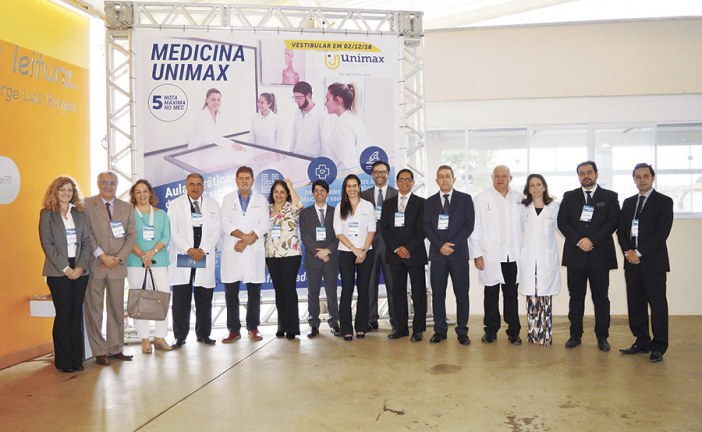 Medicina UniMAX: entre as 14 melhores do país