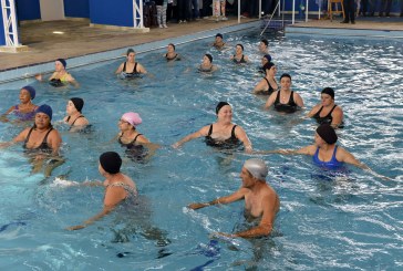 Alunos de atividades aquáticas da Secretaria de Esportes estão dispensados do exame médico