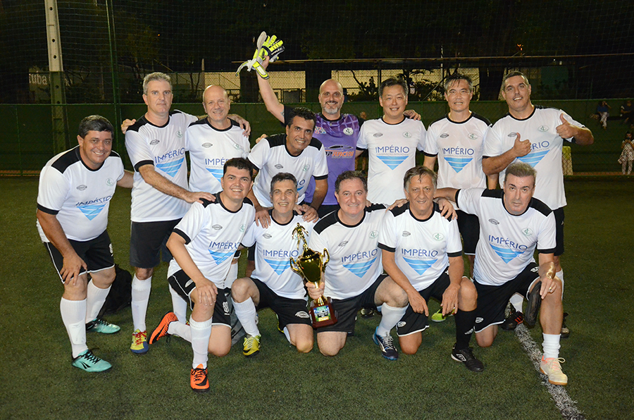 Os jogadores que garantiram o título da competição para o Império