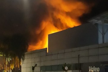 Empresa é atingida por incêndio na SP-075