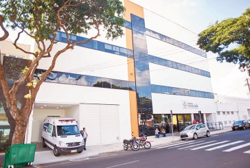 Hospital Santa Ignês realiza cirurgia inédita de videolaparoscopia