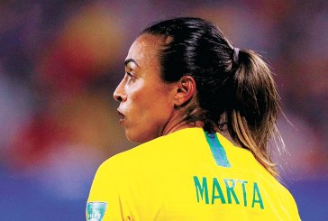 Marta sagra-se maior goleadora