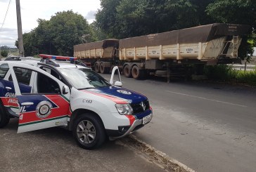 Guarda Civil de Indaiatuba encaminha duas carretas roubadas à Delegacia de Polícia