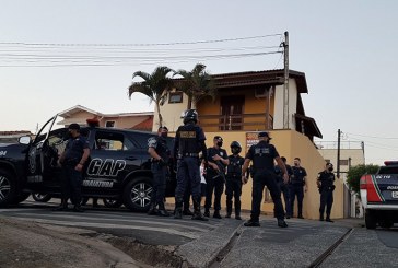 Equipe Canil prende indivíduo por tráfico de drogas no CDHU