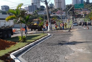 Prefeitura faz reformulações de trânsito nas av. Paula Leite e Fábio Bicudo