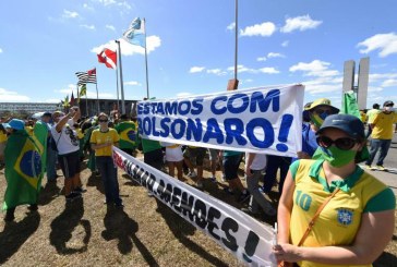O povo toma as ruas de Brasília em apoio ao presidente Bolsonaro