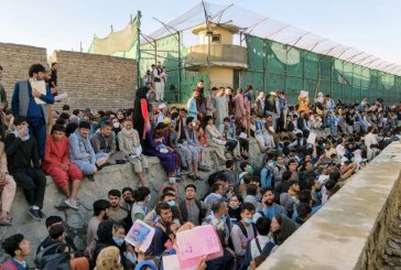 Países ocidentais aceleram retirada afegã ao ver prazo chegar ao fim