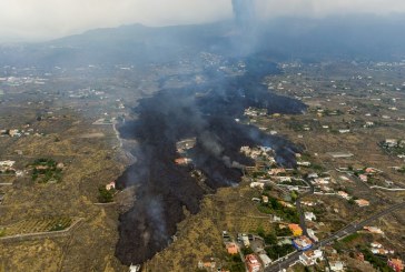 Lava de vulcão nas Canárias pode gerar gases tóxicos se chegar ao mar