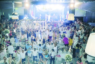 ‘No Mar do Caribe’ é tema do Réveillon