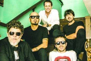 Titãs faz show no Indaiatuba Clube