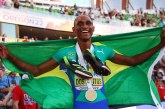 Alison dos Santos é campeão mundial nos 400 metros com barreiras