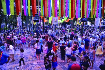 Carnaval volta às ruas após dois anos com oito atrações para todas idades