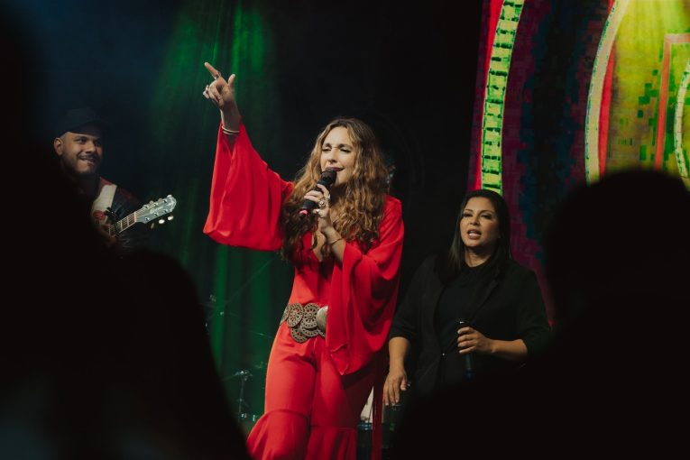 Cantora Sofia Brasil se apresenta em Indaiatuba neste final de semana