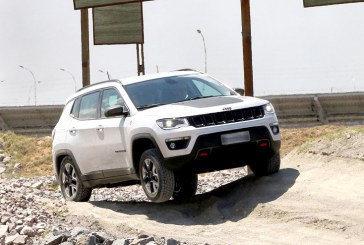 Ford Fusion Hybrid e Jeep Compass